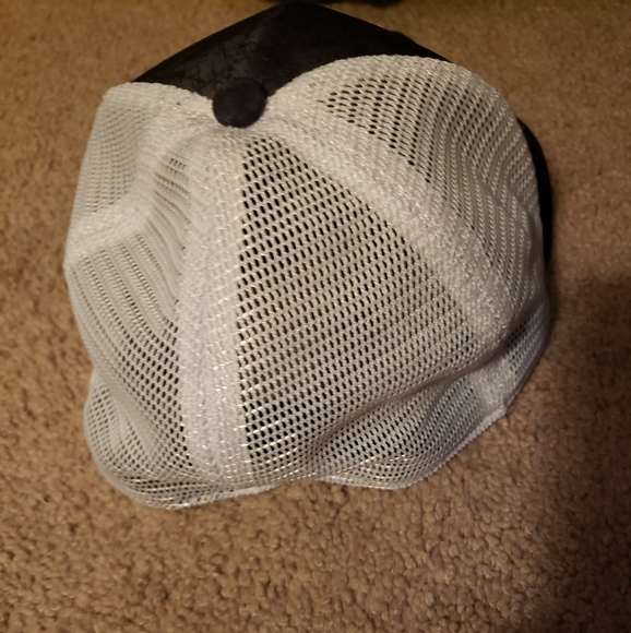 Hat - Picture 2 of 5